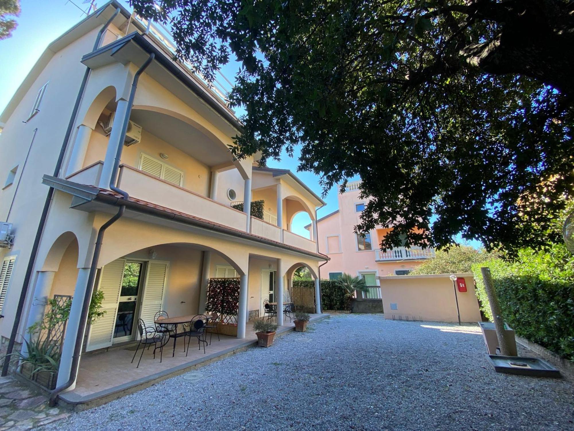 Villa Il Boschetto San Vincenzo Esterno foto